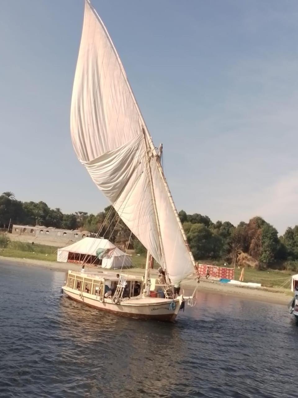 Hotel Nile Felucca Adventure Assuan Exterior foto
