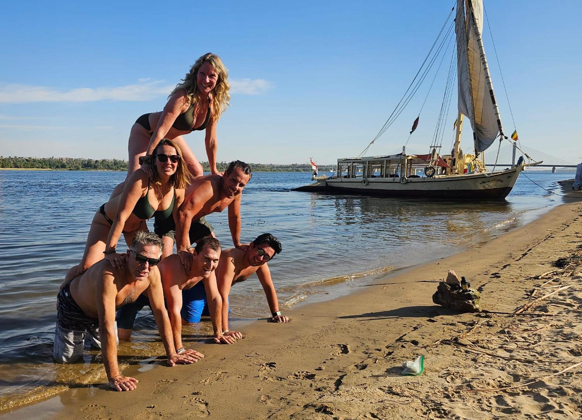 Hotel Nile Felucca Adventure Assuan Exterior foto