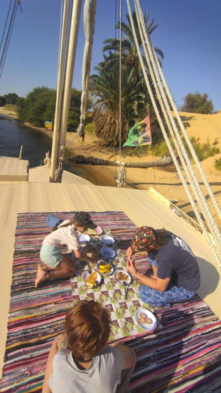 Hotel Nile Felucca Adventure Assuan Exterior foto